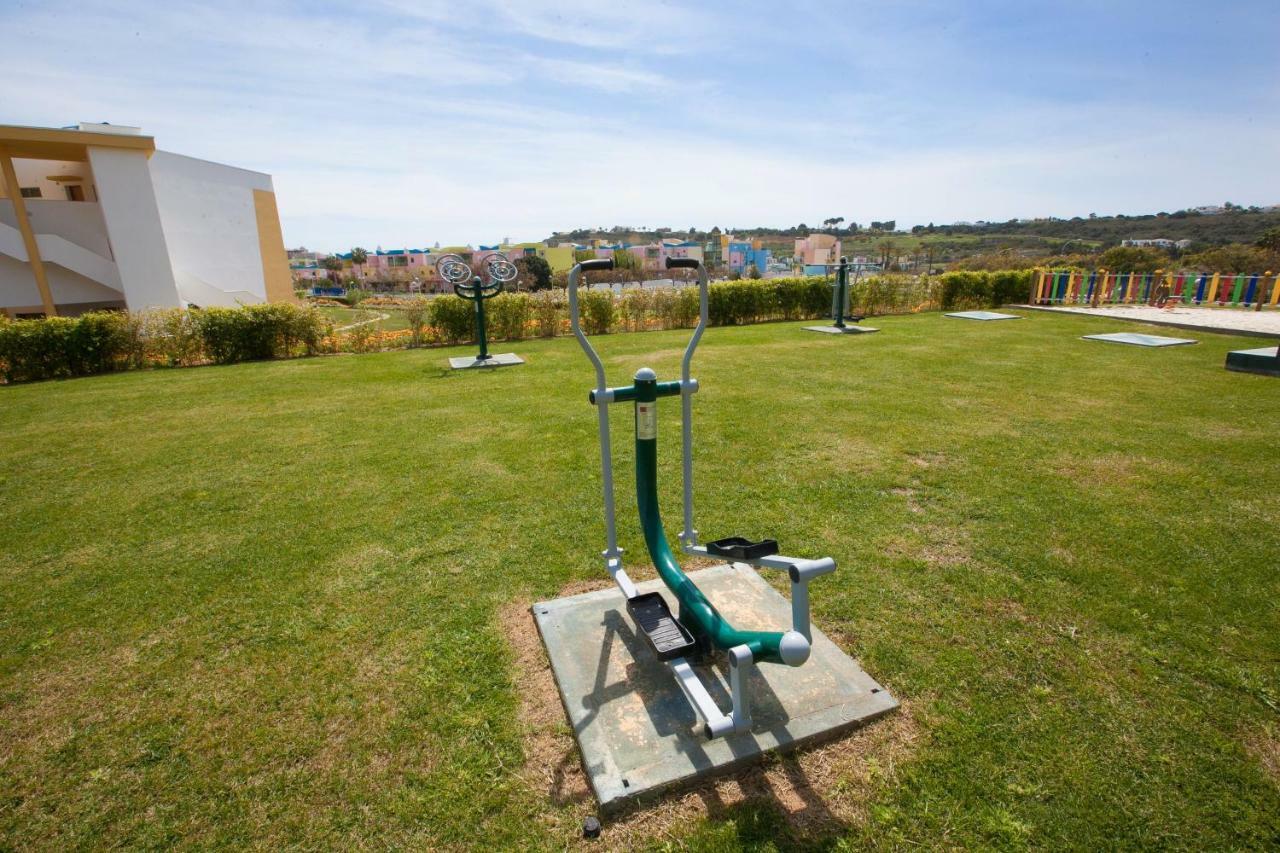 Modern Luxury Apartment Near Harbor Of Albufeira Ngoại thất bức ảnh