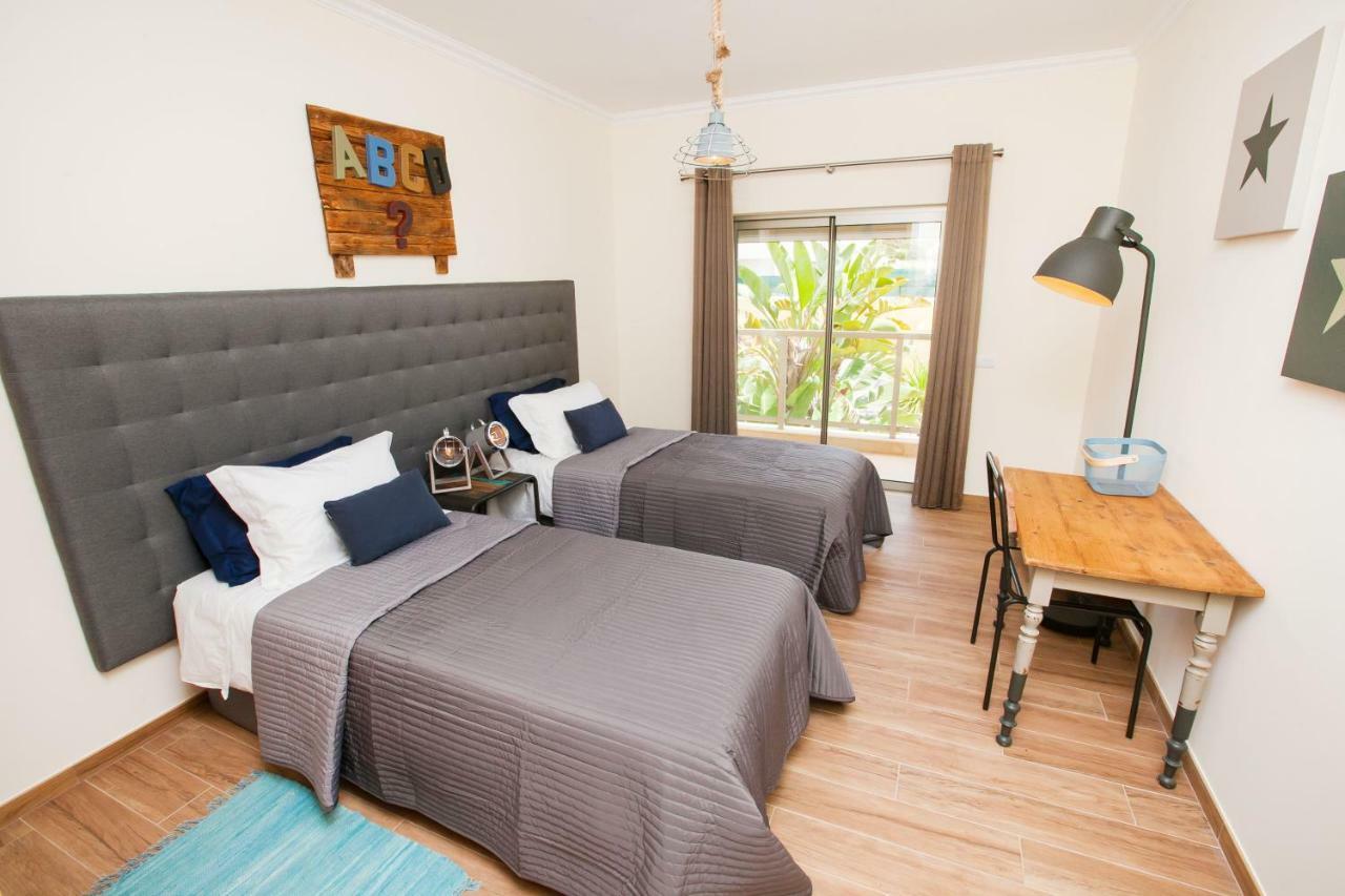 Modern Luxury Apartment Near Harbor Of Albufeira Ngoại thất bức ảnh